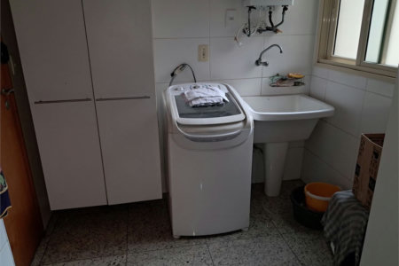 Apartamento Residencial à venda, Gonzaga, Santos - AP0761.