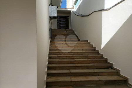 Casa à venda com 3 quartos em Vila Tiradentes, São Paulo, SP