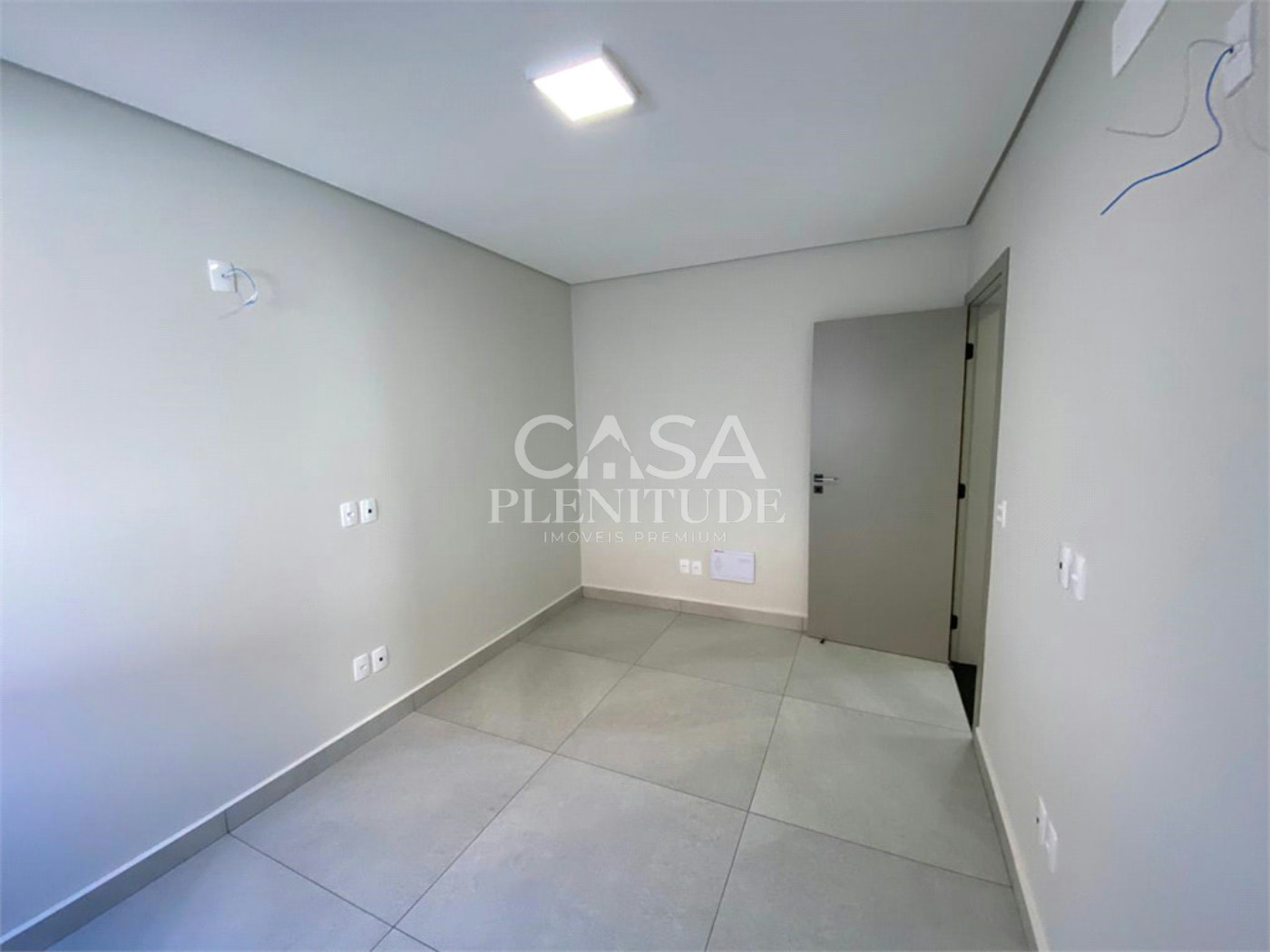 Casa em condomínio à venda com 4 suítes em Alphaville Nova Esplanada, Votorantim, SP