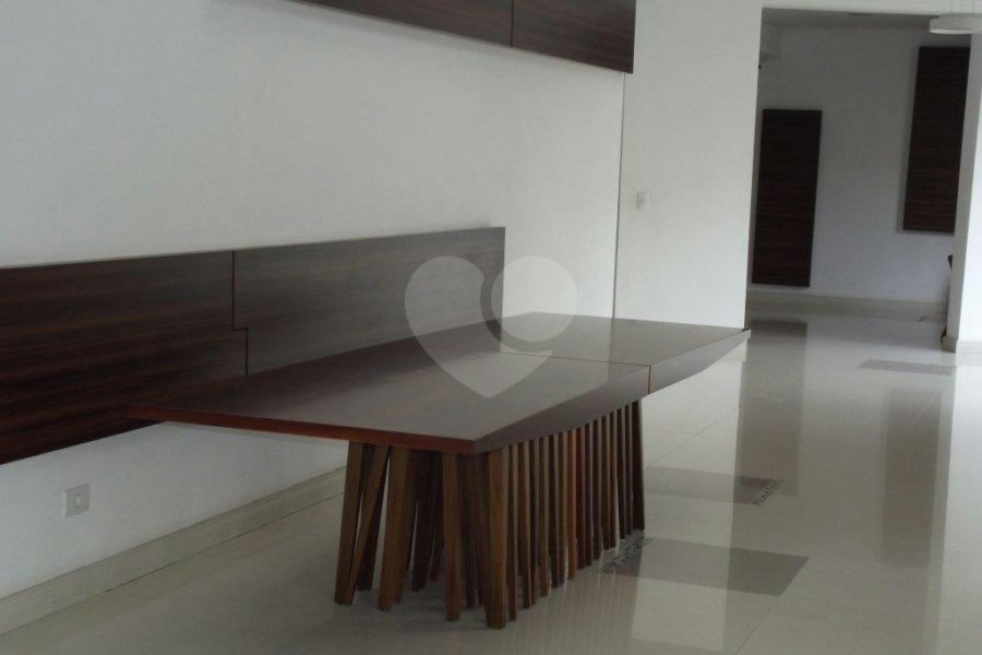 Apartamento à venda com 3 suítes em Santana, São Paulo, SP