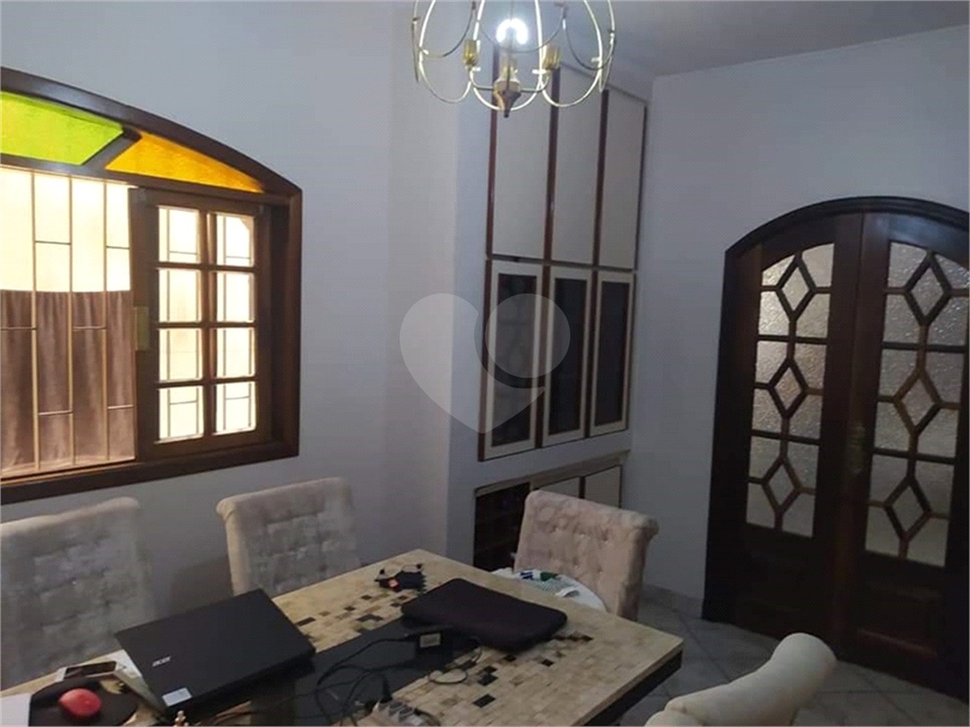 Casa à venda com 4 quartos, sendo 1 suíte, em Jardim Santa Cecília, Guarulhos, SP