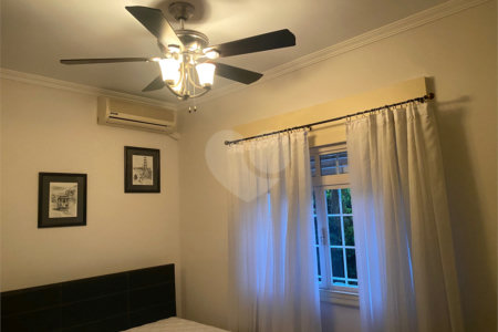 Casa à venda com 4 suítes em Granja Julieta, São Paulo, SP