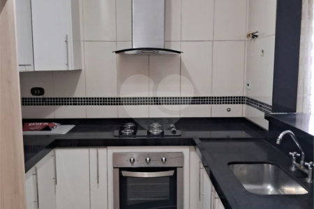 Sobrado à venda com 3 quartos, sendo 1 suíte,  em Cidade Nova I, Indaiatuba, SP