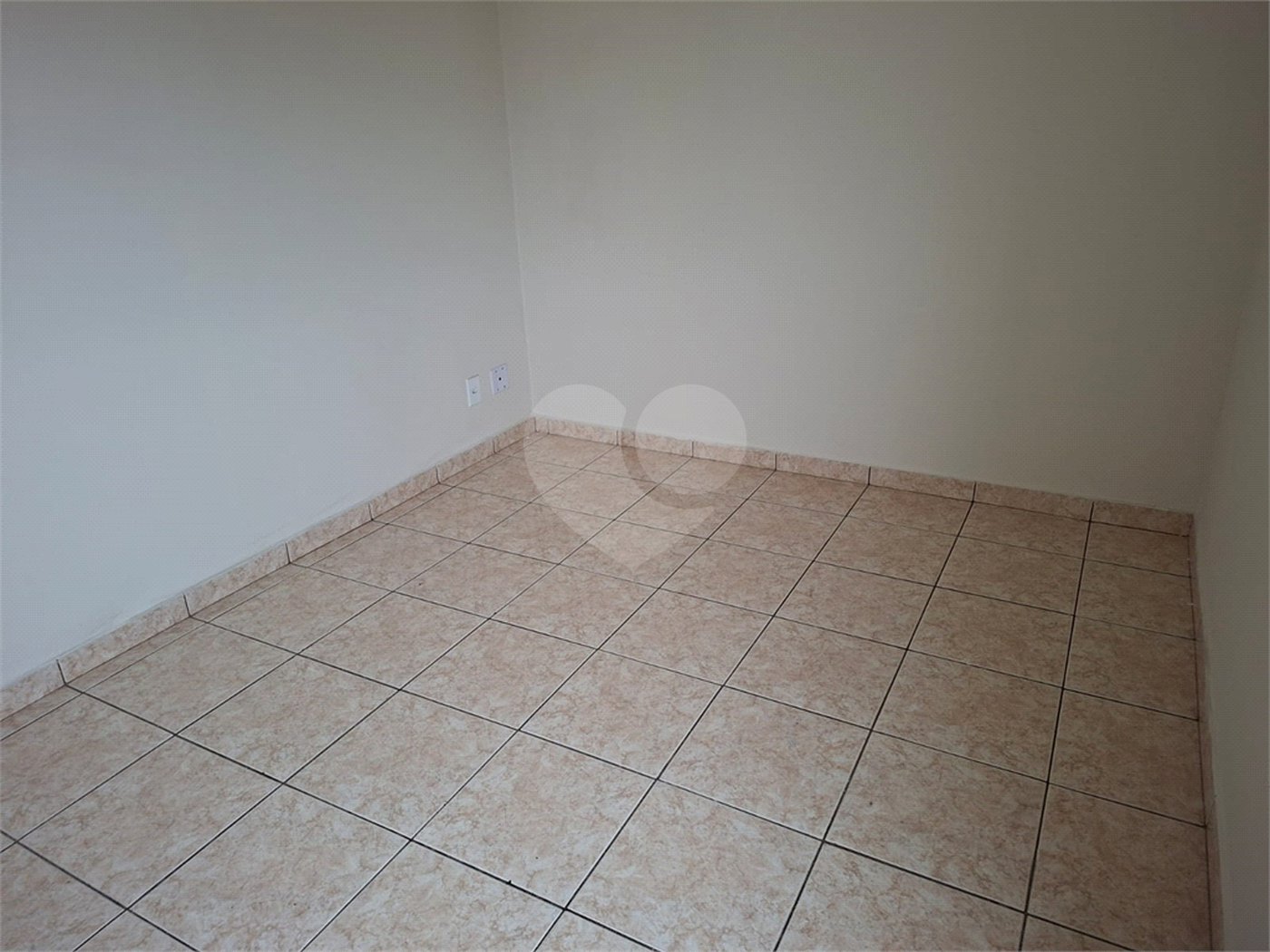 Apartamento à venda com 2 quartos em Parque Maria Domitila, São Paulo, SP