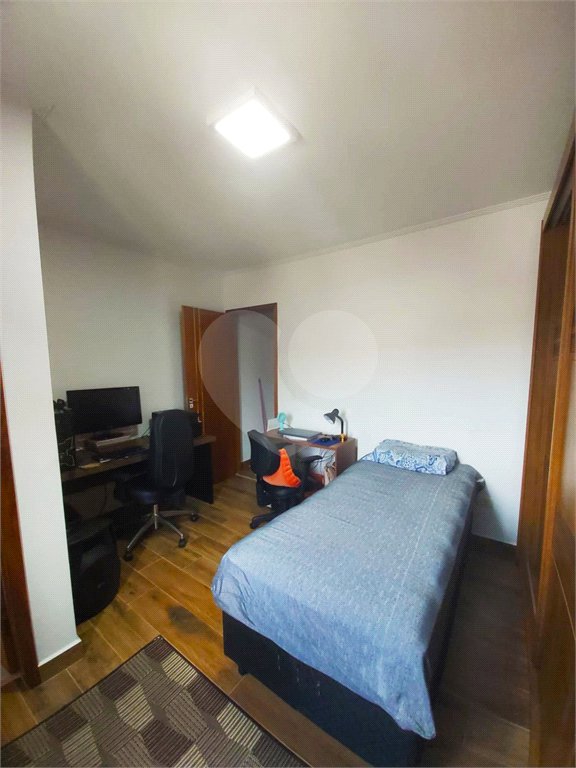 Sobrado à venda com 2 suítes em Vila Constança, São Paulo, SP