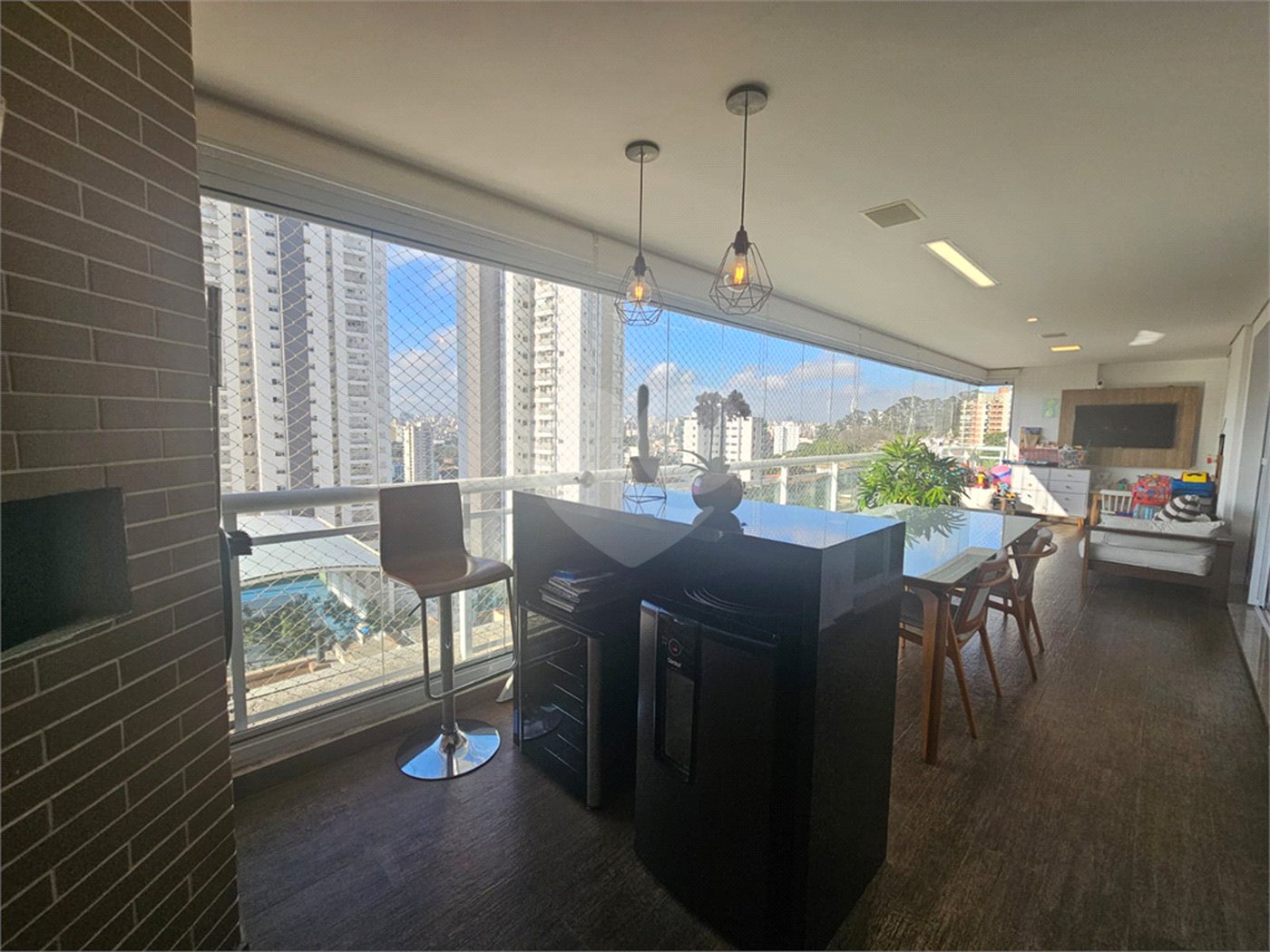 Apartamento à venda com 3 suítes em Santa Teresinha, São Paulo, SP