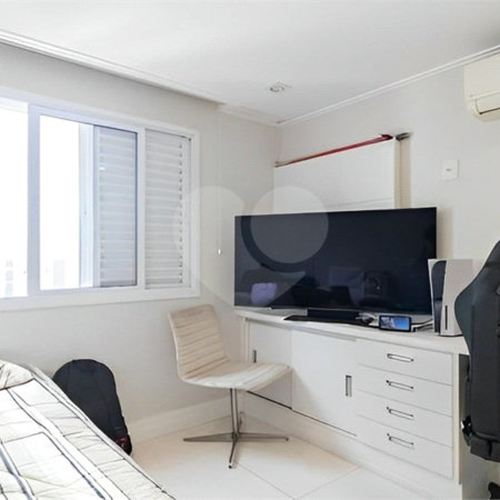 Apartamento à venda com 2 suítes em Vila Guiomar, Santo André, SP