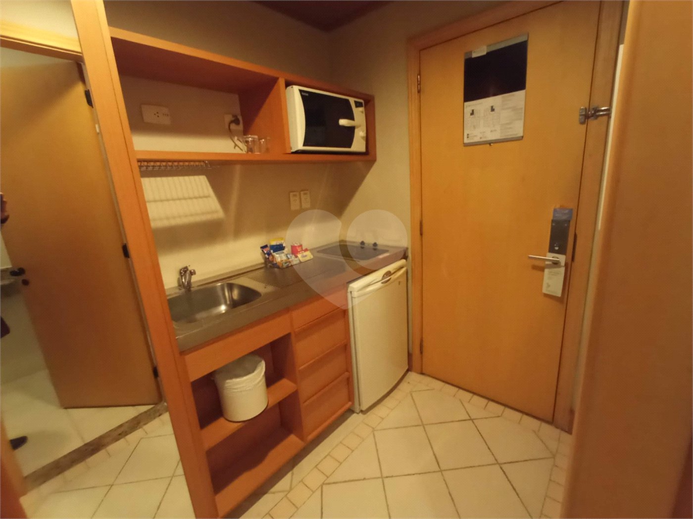 Flat à venda com 1 quarto em Santana, São Paulo, SP