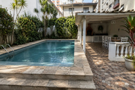 Casa dos Sonhos no Canal 6 – Piscina, Privacidade e 450m² de Terreno