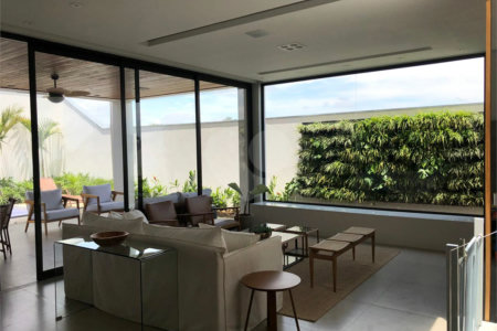 Casa à venda com 4 suítes no condomínio Alphaville Nova Esplanada 3, Votorantim - SP