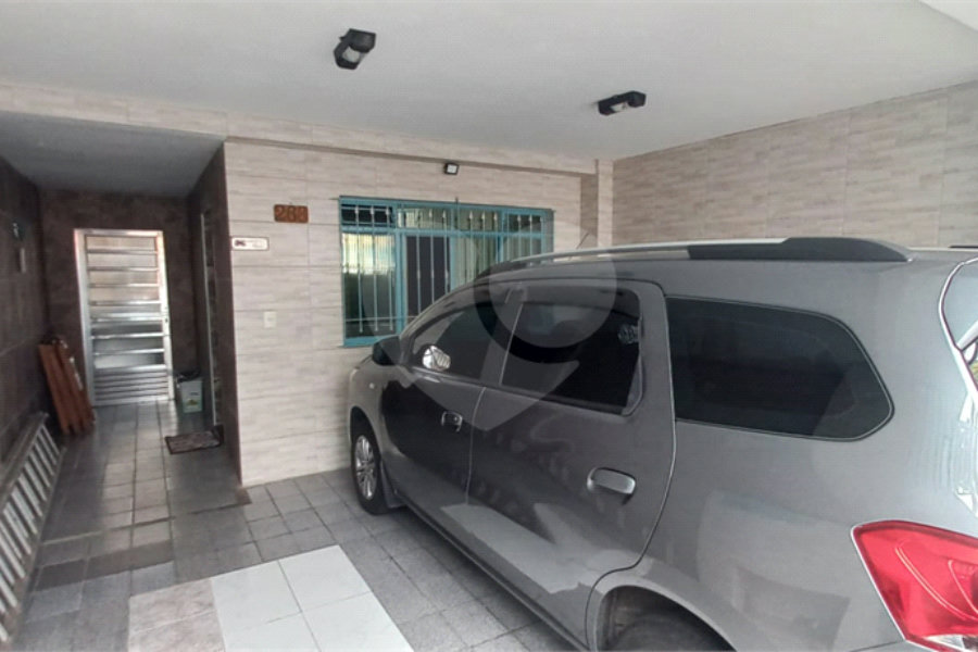 Sobrado à venda com 3 quartos, sendo 1 suíte,  em Tremembé, São Paulo, SP