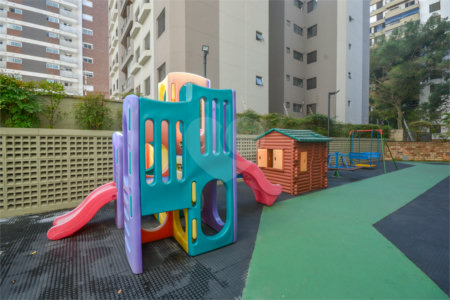 Apartamento à venda com 4 quartos, sendo 1 suíte, em Moema, São Paulo, SP