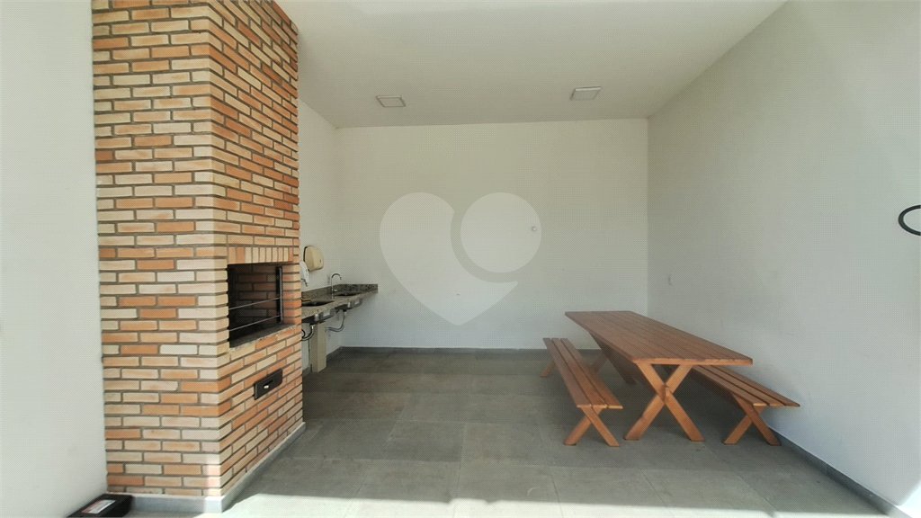 Apartamento à venda com 2 quartos em Vila Fiori, Sorocaba, SP