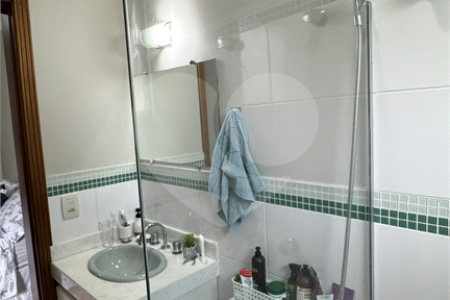 Casa à venda com 3 suítes no condomínio Residencial Delle Stelle, Louveira - SP