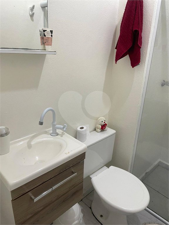 Apartamento à venda com 2 quartos em Conjunto Habitacional Jardim Odete Ii, Itaquaquecetuba, SP