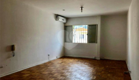 Sobrado à venda com 3 quartos, sendo 1 suíte,  em Brooklin Paulista, São Paulo, SP