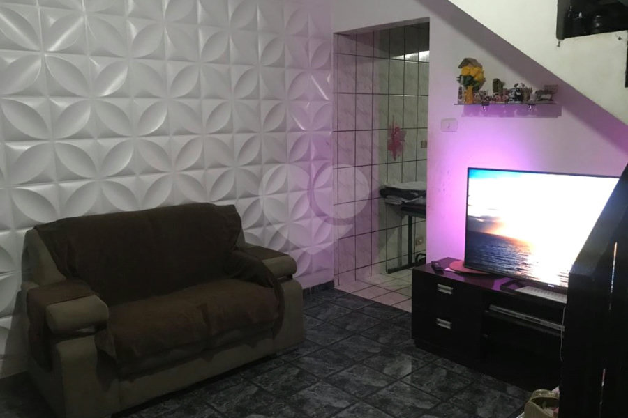 Casa Térrea à venda com 3 quartos em Vila Aurora (zona Norte), São Paulo, SP