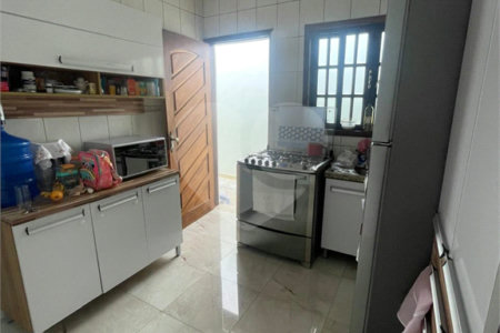 Casa Térrea à venda com 2 quartos, sendo 1 suíte, em Vila Suissa, Mogi das Cruzes, SP
