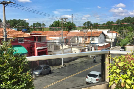 Casa à venda com 2 quartos, sendo 1 suíte, em Socorro, São Paulo, SP