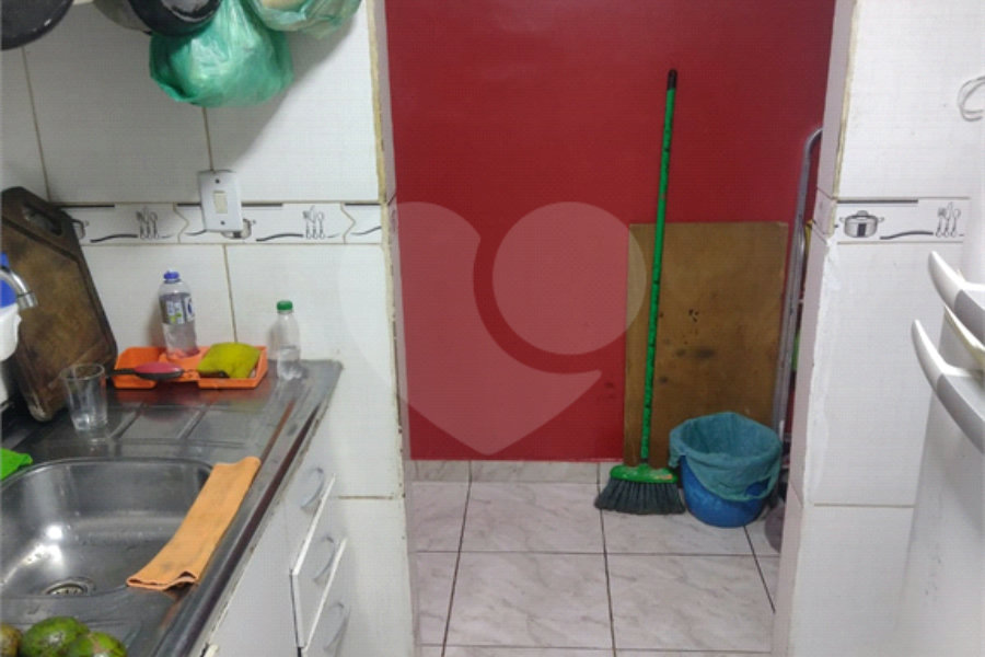Apartamento à venda com 2 quartos em Jaraguá, São Paulo, SP