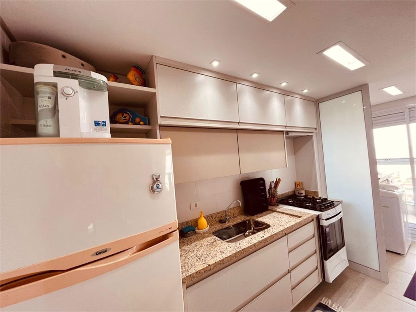 Apartamento Residencial à venda, Jardim Virginia, Guarujá - AP1313.