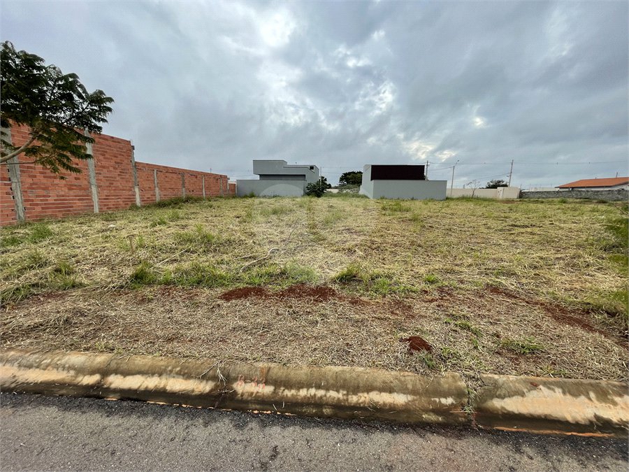 Terreno à venda no condomínio Reserva dos Buritis, Itapetininga - SP