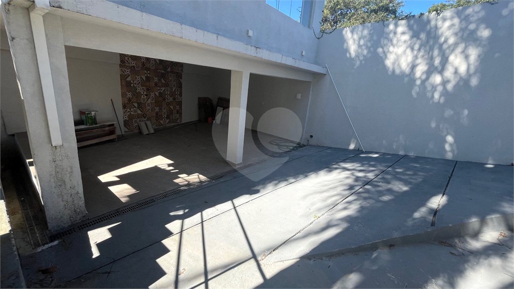 Sobrado à venda com 4 quartos, sendo 3 suítes, em Jardim Paulista, Atibaia, SP
