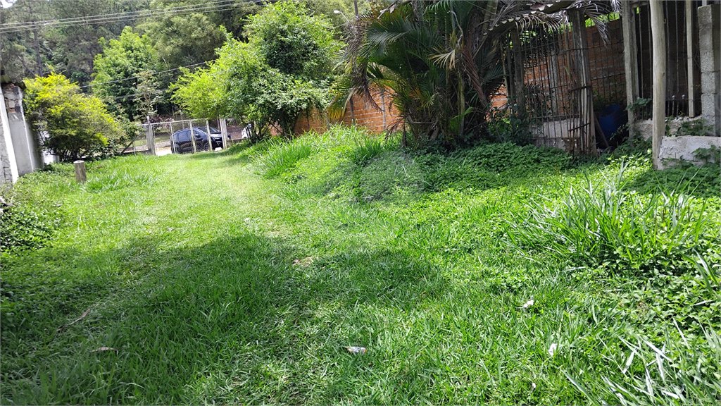 Chácara à venda com 2 quartos em Vila Caputera, Mogi das Cruzes, SP