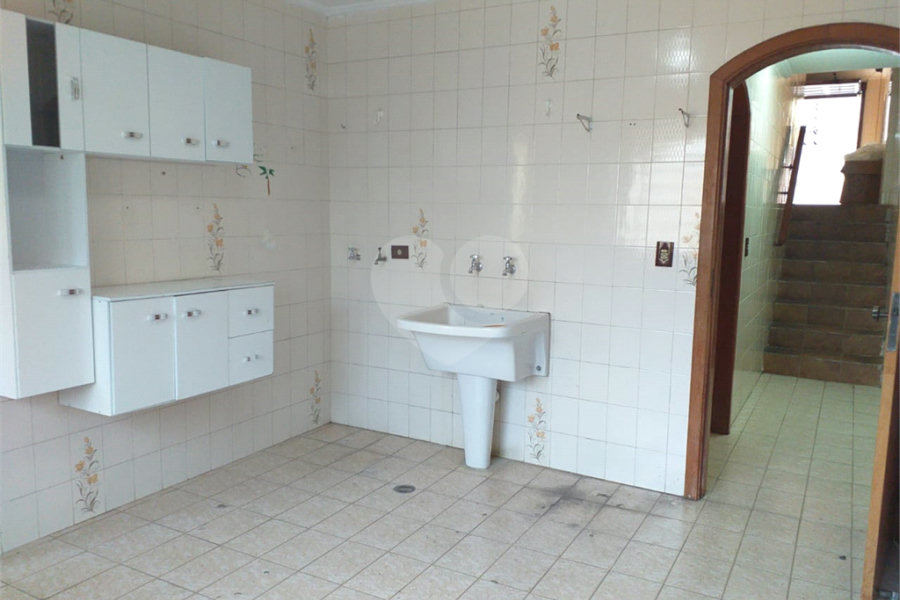 Sobrado à venda com 4 quartos, sendo 1 suíte, em Horto, São Paulo, SP