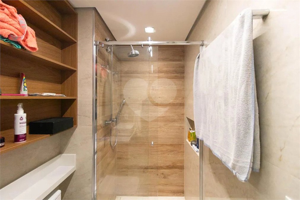 Apartamento à venda com 3 quartos, sendo 1 suíte, em Vila Maria Alta, São Paulo, SP
