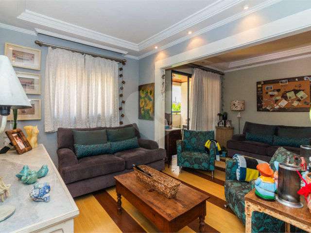 Apartamento à venda com 3 quartos, sendo 1 suíte,  em Vila Guarani, São Paulo, SP
