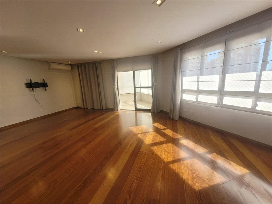 Apartamento à venda com 3 quartos, sendo 2 suítes, em Vila Leopoldina, São Paulo, SP