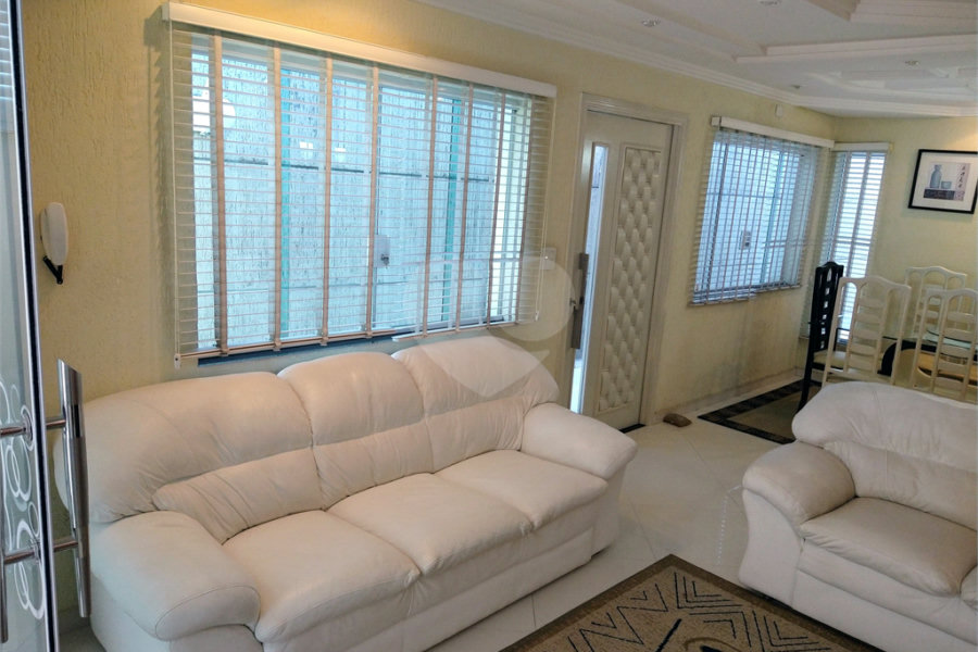 Casa à venda com 3 quartos, sendo 1 suíte, em Jardim França, São Paulo, SP