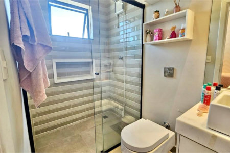 Casa à venda com 3 suítes em Vila Popular, Itapetininga, SP