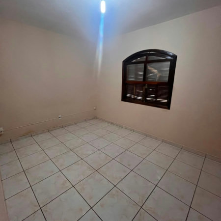 Casa para alugar com 4 quartos, sendo 2 suítes, ao lado da Unasp, em Parque Ortolândia, Hortolândia - SP
