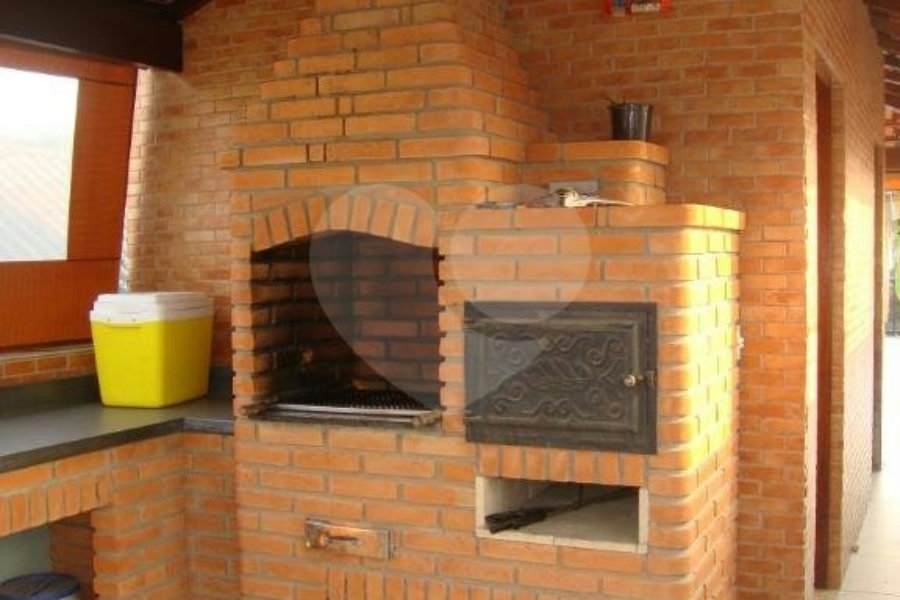 Sobrado à venda com 3 quartos, sendo 1 suíte, em Anhanguera, São Paulo, SP