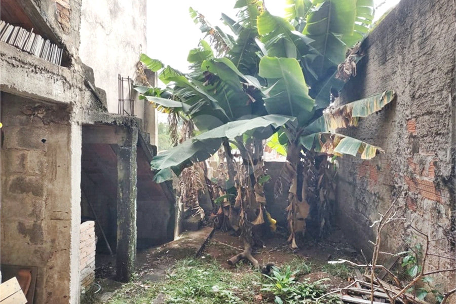 Sobrado à venda com 3 quartos, sendo 1 suíte, em Vila Pedra Branca, São Paulo, SP