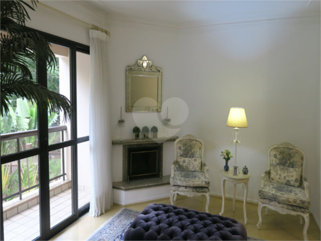 Apartamento à venda com 3 suítes em Morumbi, São Paulo, SP