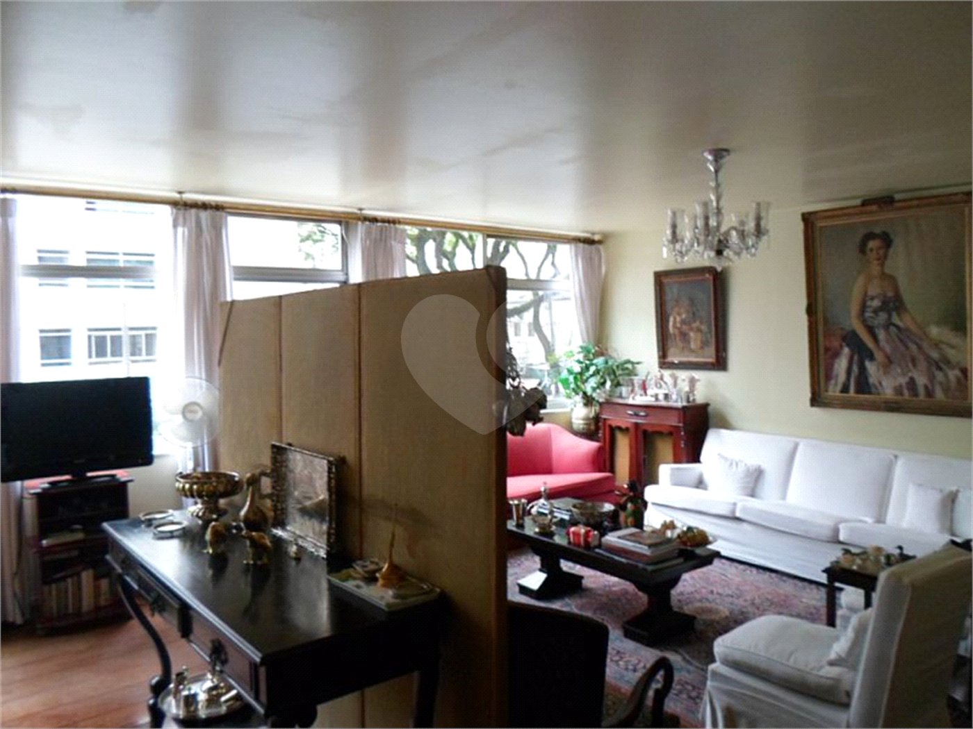 Apartamento à venda com 3 quartos, sendo 1 suíte, em Jardim Paulista, São Paulo, SP