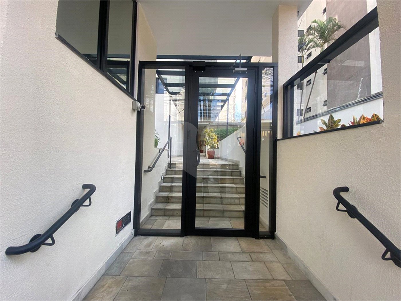 Apartamento à venda com 4 quartos, sendo 2 suítes, em Vila Hamburguesa, São Paulo, SP