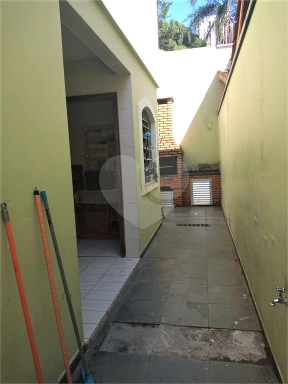 Sobrado à venda com 3 quartos, sendo 1 suíte,  em Vila Romero, São Paulo, SP