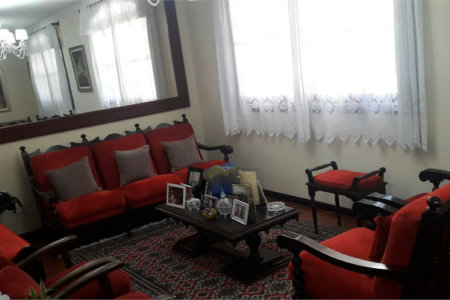 Casa à venda com 3 quartos, sendo 2 suítes,  em Jardim Leonor, São Paulo, SP