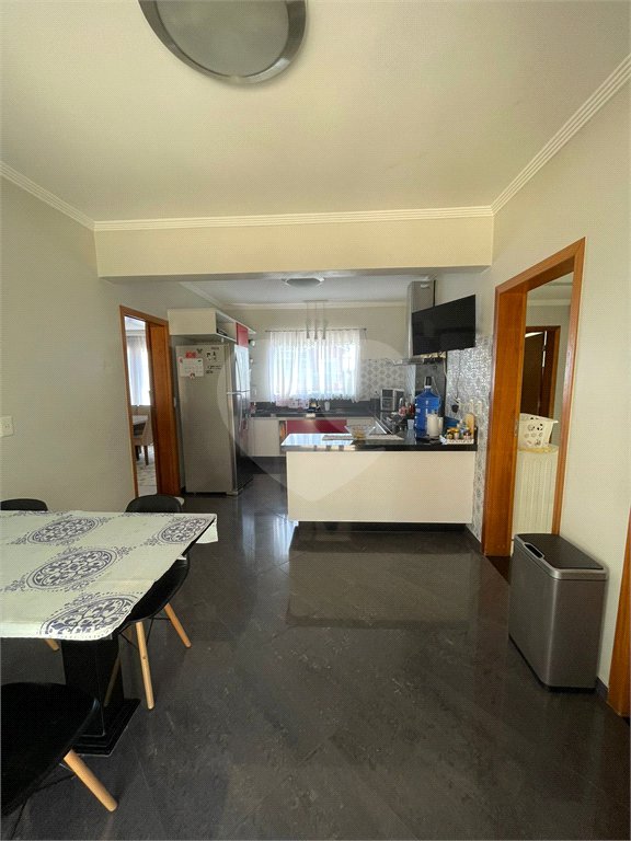 Casa à venda com 4 suítes no condomínio Aruã Lagos, Mogi das Cruzes - SP