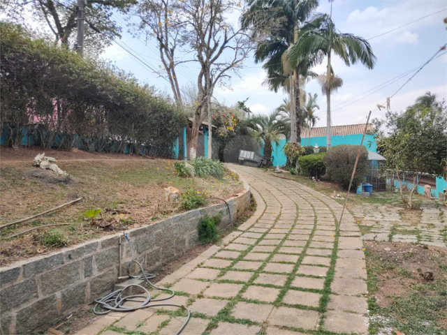 Casa à venda com 5 quartos, sendo 2 suítes,  no condomínio Cinco Lagos Portaria Ii, Mairiporã - SP
