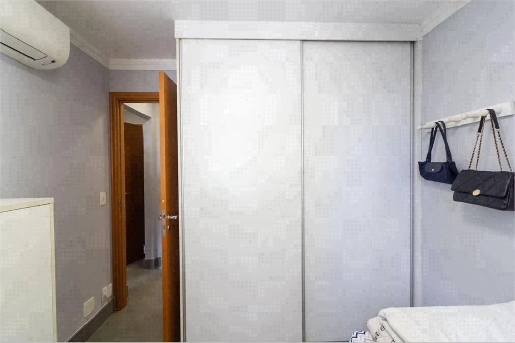 Apartamento à venda com 3 quartos, sendo 2 suítes, em Brooklin Paulista, São Paulo, SP