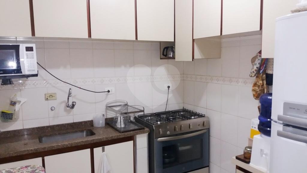 Sobrado de 105m2 à venda com 3 dormitórios na Vila Santa Catarina