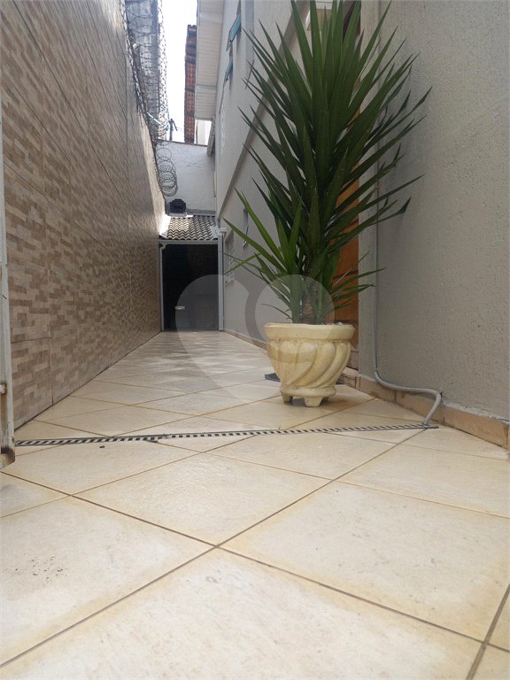 Sobrado à venda com 3 quartos, sendo 1 suíte,  em Tremembé, São Paulo, SP