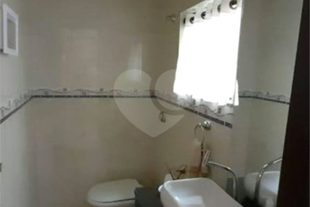 Casa à venda com 4 quartos, sendo 1 suíte, em Vila Nova Manchester, São Paulo, SP