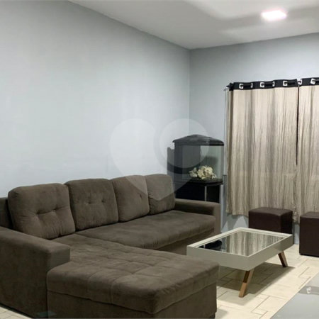 Sobrado à venda com 3 quartos, sendo 1 suíte, em Jardim Esmeralda, São Paulo, SP