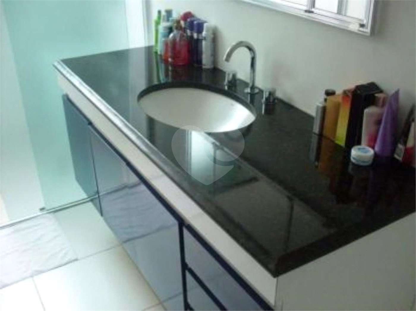 Apartamento à venda com 3 quartos, sendo 1 suíte,  em Pinheiros, São Paulo, SP